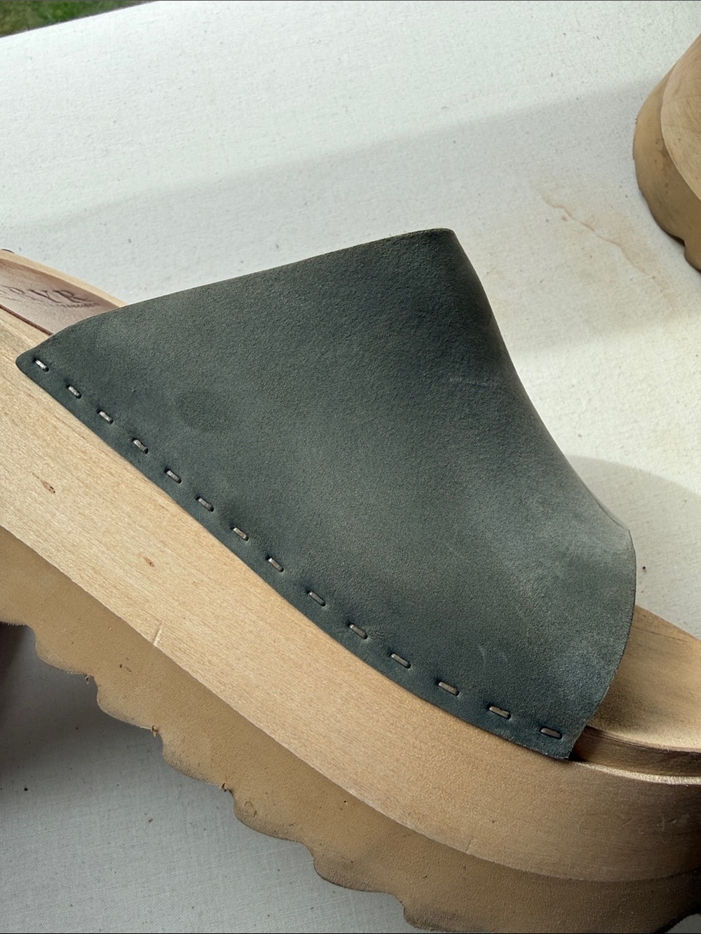 BRYR Chonk Slide Sandal in Agave size 7/37 - Picture 6 of 9